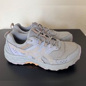 ASICS Women's Gray Running Shoes